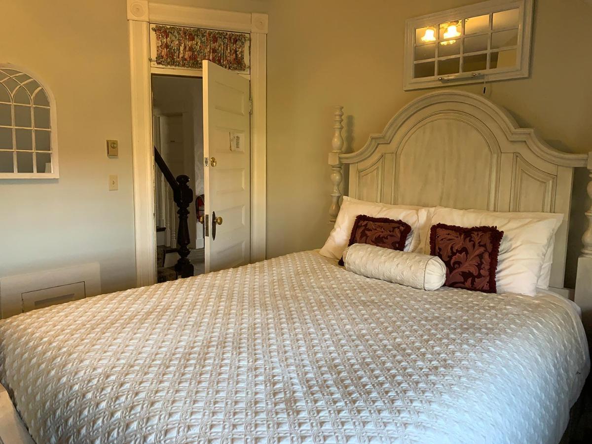 Haterleigh Heritage Inn Victoria Eksteriør billede