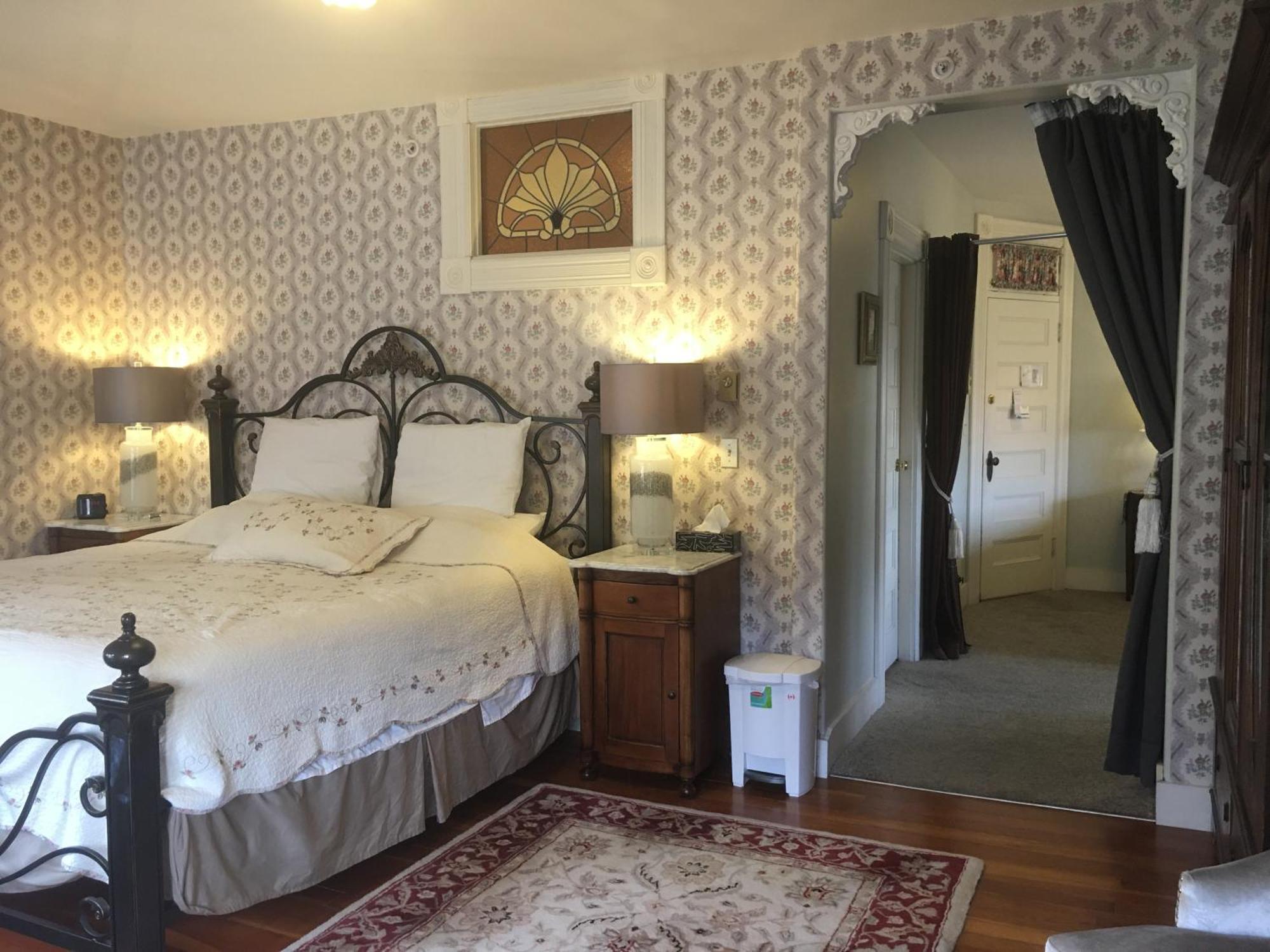 Haterleigh Heritage Inn Victoria Eksteriør billede