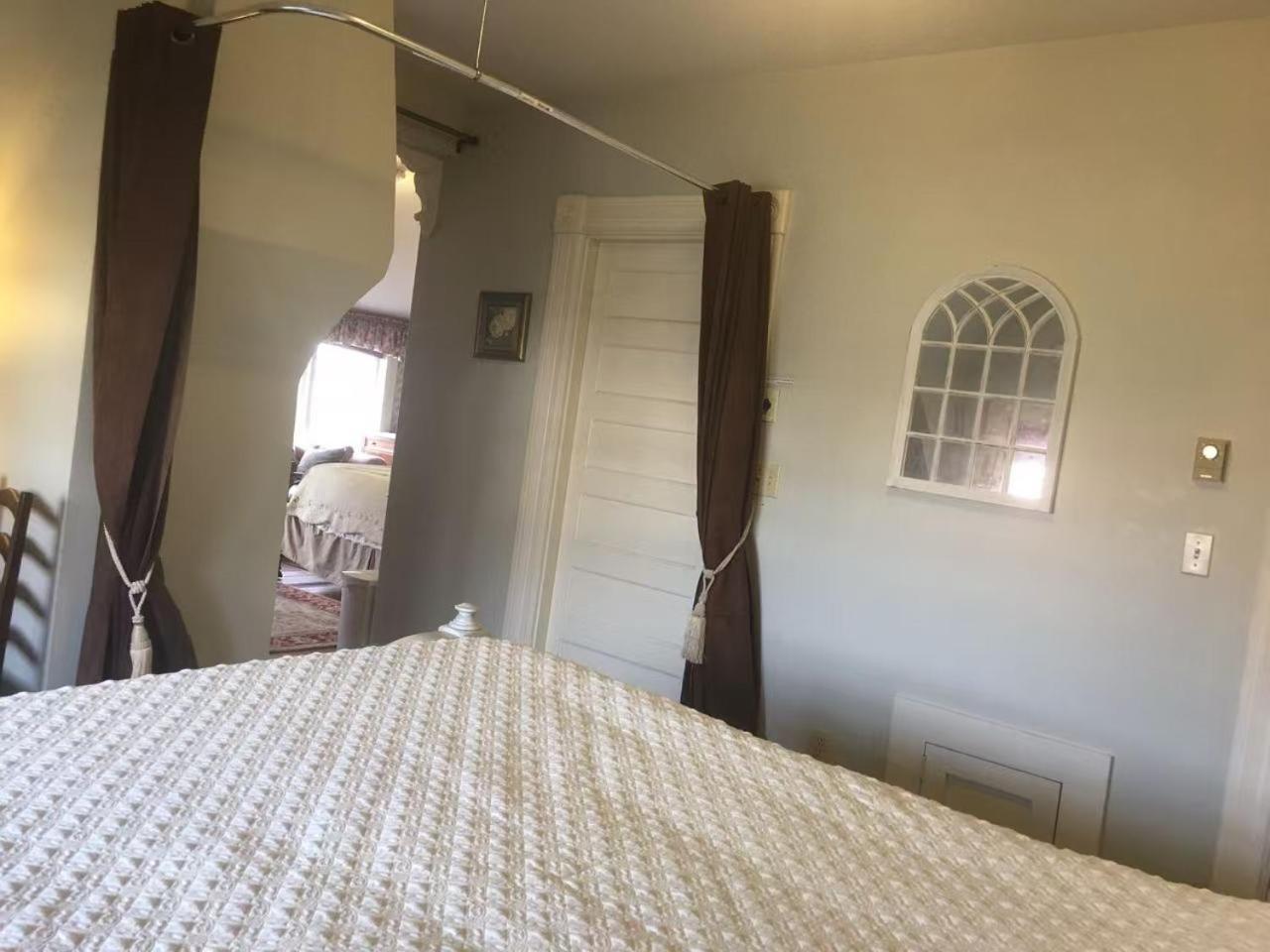 Haterleigh Heritage Inn Victoria Eksteriør billede
